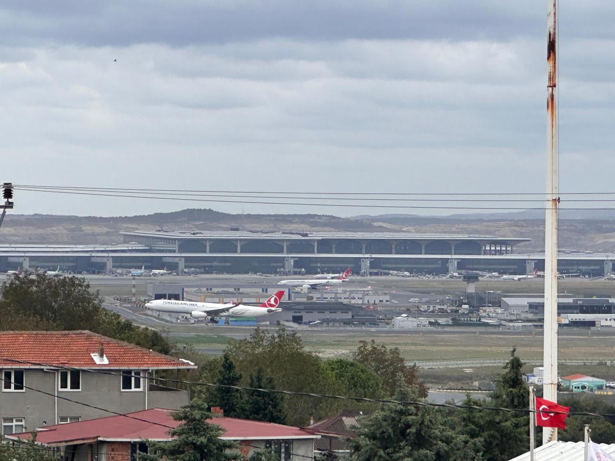 Altay Airport Suit Tayakadin ภายนอก รูปภาพ